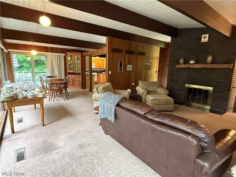 126 Stony Creek Drive, Millersburg, OH - Photo 8
