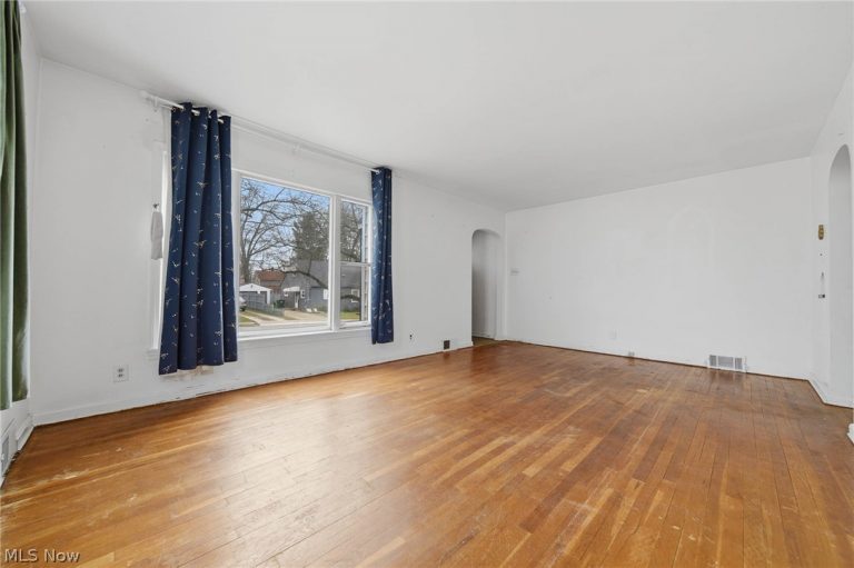 163 Ford Avenue, Barberton, OH - Photo 8