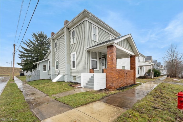 294 Plain Street, Magnolia, OH - Photo 2