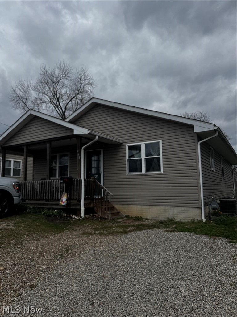 546 Cemetery Street, Coshocton, OH, 43812
