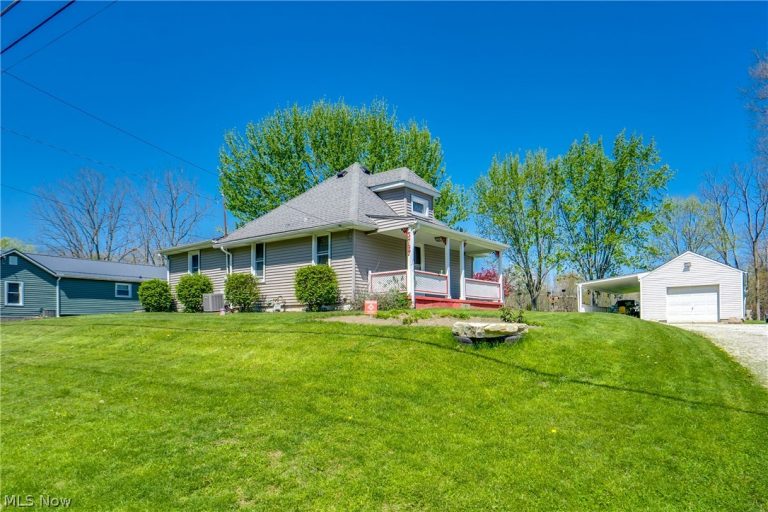 3797 Harper Avenue, Barberton, OH - Photo 2