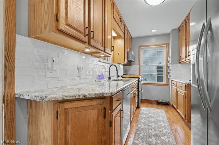 132 Argyle Avenue, Youngstown, OH - Photo 5