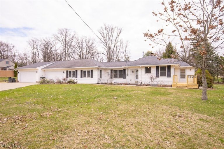 7520 Wallings Road, North Royalton, OH - Photo 4
