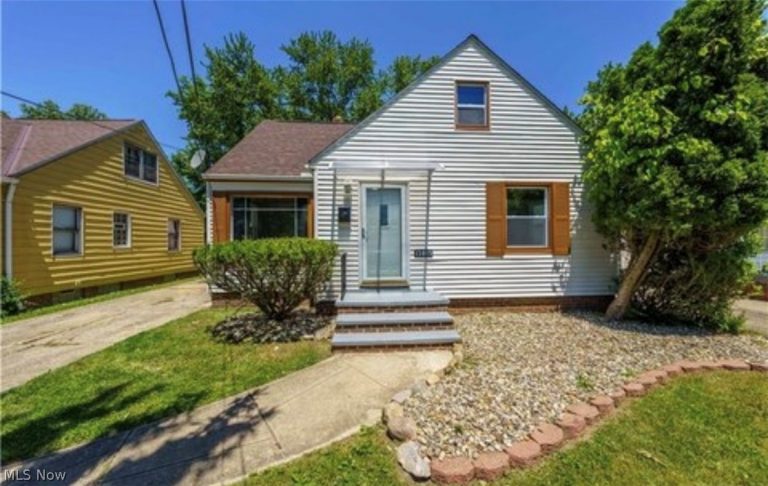 13815 Cranwood Park Boulevard, Garfield Heights, OH, 44125
