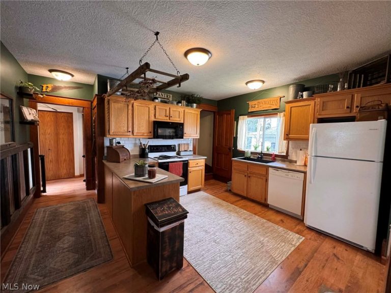 144 2nd Street, Carrollton, OH - Photo 4