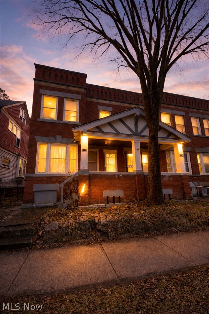 1818 Knowles Avenue, East Cleveland, OH, 44112