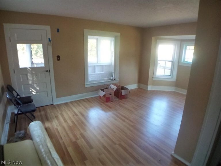 4002 Main Street, Perry, OH - Photo 3