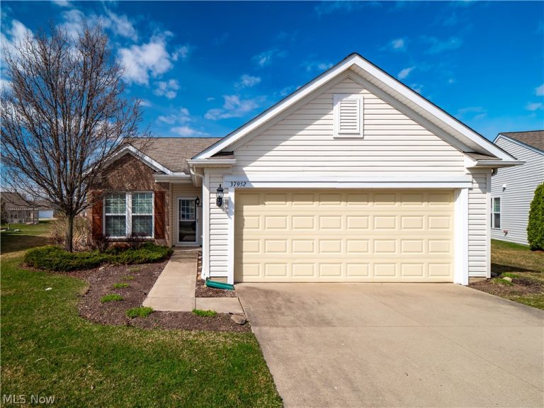 37952 Ashfield Way, North Ridgeville, OH, 44039