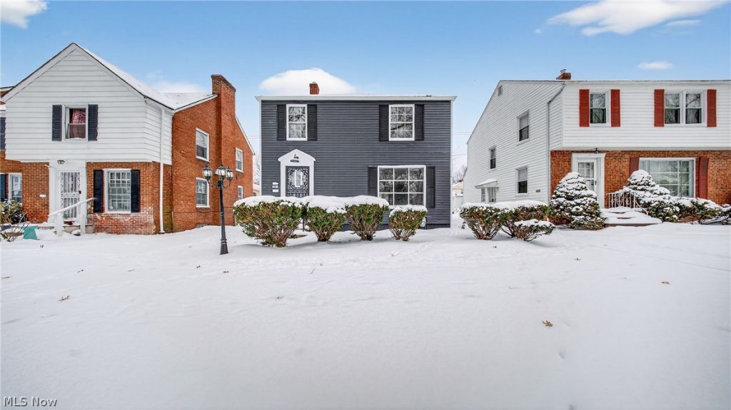 16811 Invermere Avenue, Cleveland, OH
