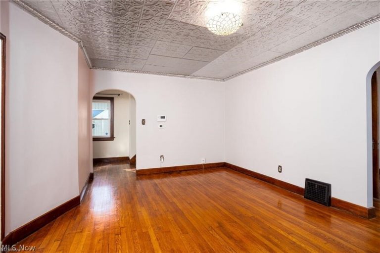 41 Rosewood Avenue, Akron, OH - Photo 5