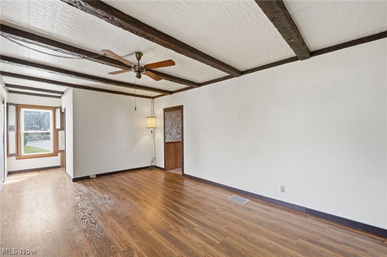 2860 Hudson Drive, Cuyahoga Falls, OH - Photo 5