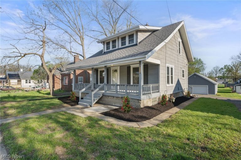 3237 State Street, North Canton, OH, 44720