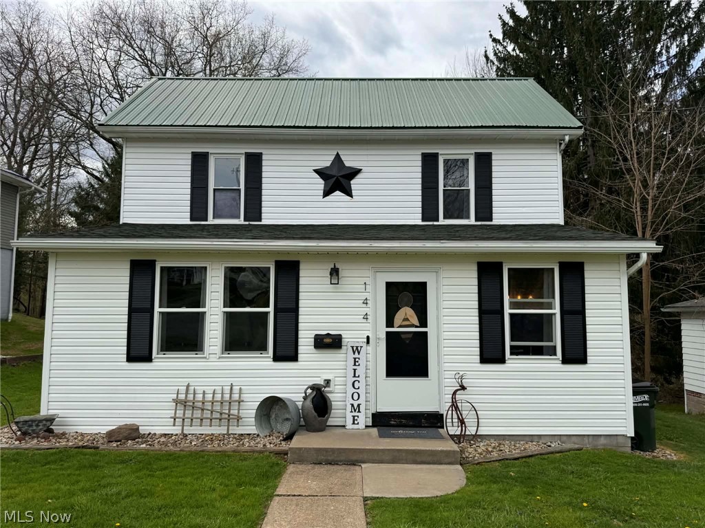144 2nd Street, Carrollton, OH