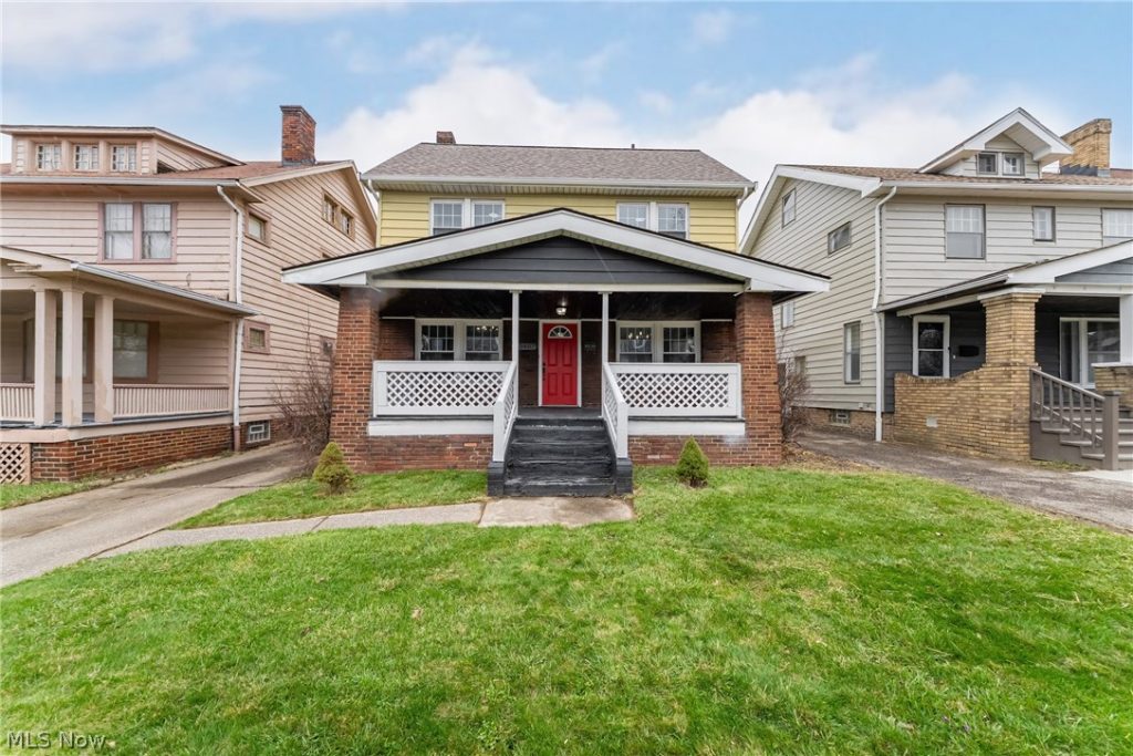 3407 Cedarbrook Road, Cleveland Heights, OH