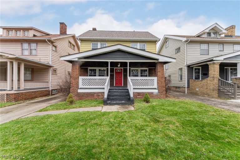 3407 Cedarbrook Road, Cleveland Heights, OH, 44118