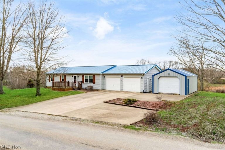 3147 Township 126 Road, New Lexington, OH - Photo 2