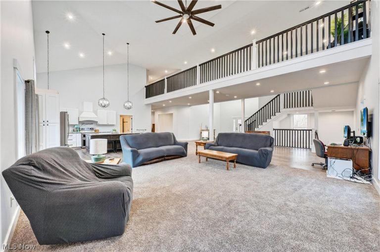 2252 Applegrove Street, Canton, OH - Photo 8