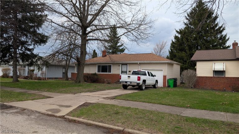 18909 Preston Road, Warrensville Heights, OH, 44128