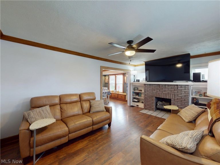 3740 132nd Street, Cleveland, OH - Photo 4