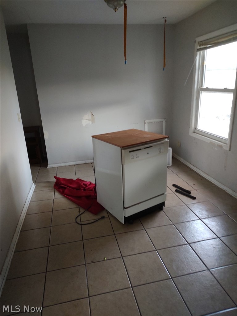 2656 22nd Street, Canton, OH - Photo 5