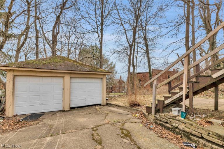 2417-2419 Elm Street, Youngstown, OH - Photo 8