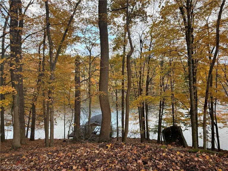 1524-1527 Buckhorn Drive, Millersburg, OH - Photo 4