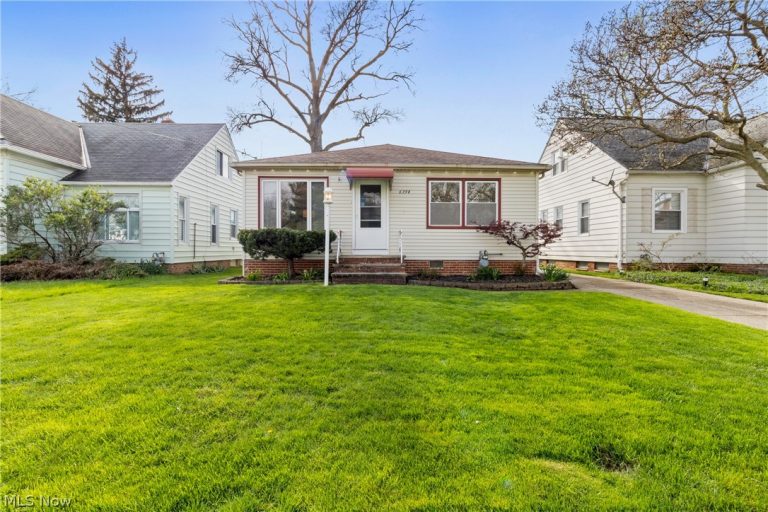 6394 Westminster Drive, Parma, OH, 44129