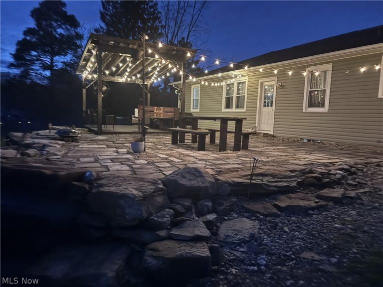 12684 Taylor Wells Road, Chardon, OH - Photo 6