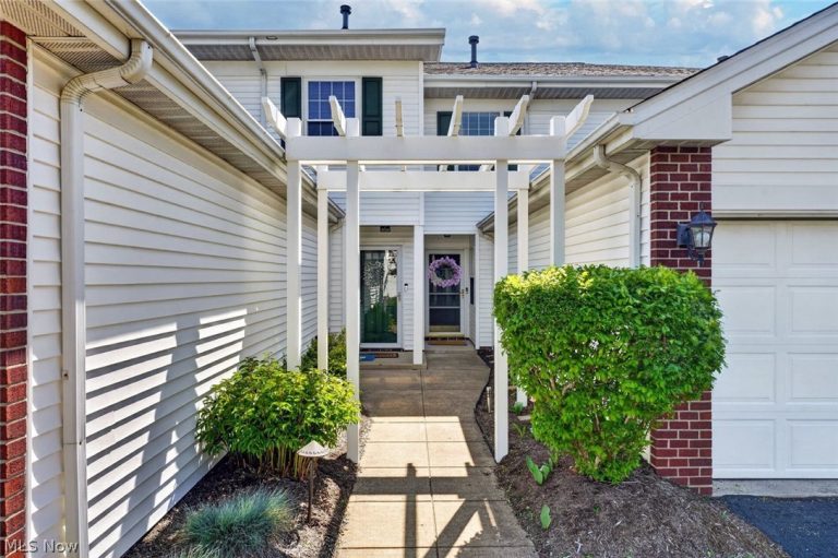 6721 Woodruff Court, Cleveland, OH, 44130