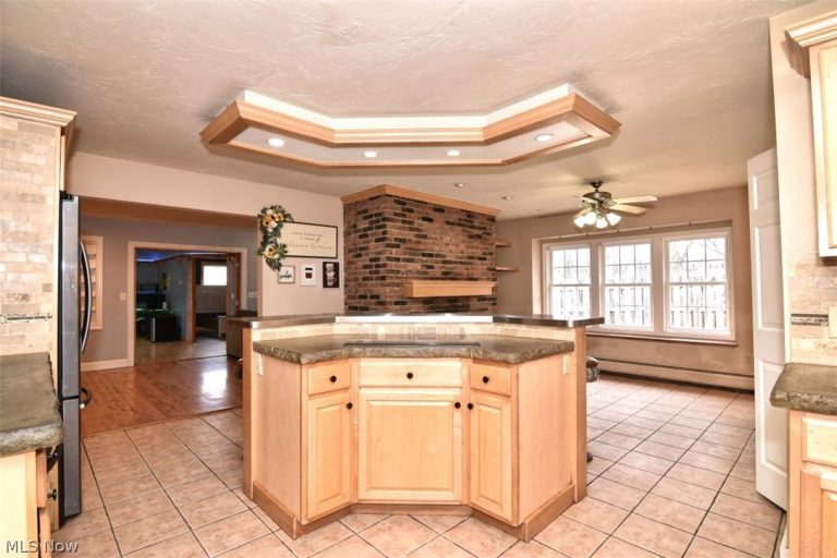 8803 Evergreen Drive, Mentor, OH - Photo 8