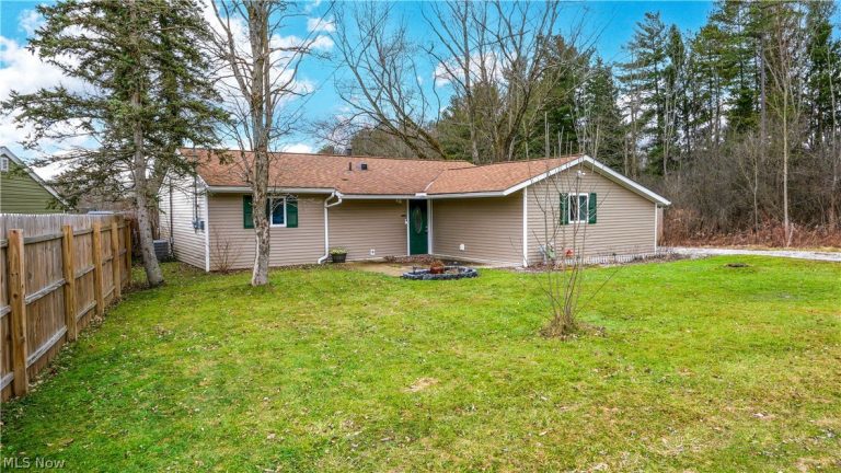 2626 Notle Street, Streetsboro, OH - Photo 2