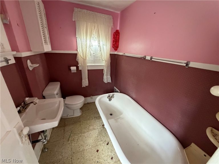 836 Stiles Avenue, Youngstown, OH - Photo 7