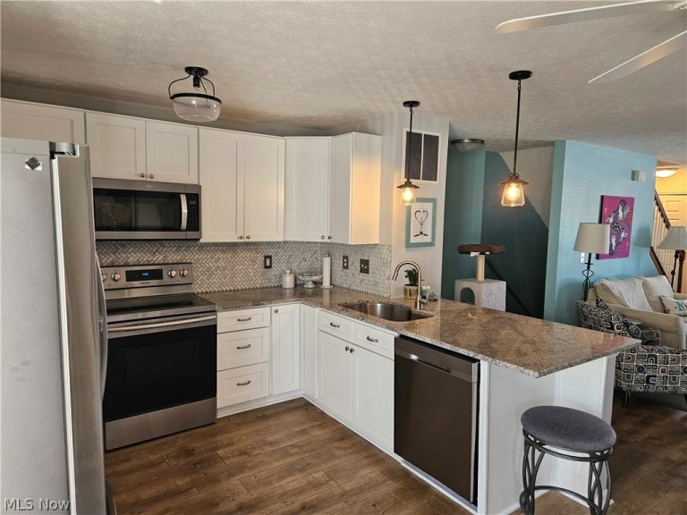 988 Hartford Village Boulevard, Columbus, OH - Photo 6