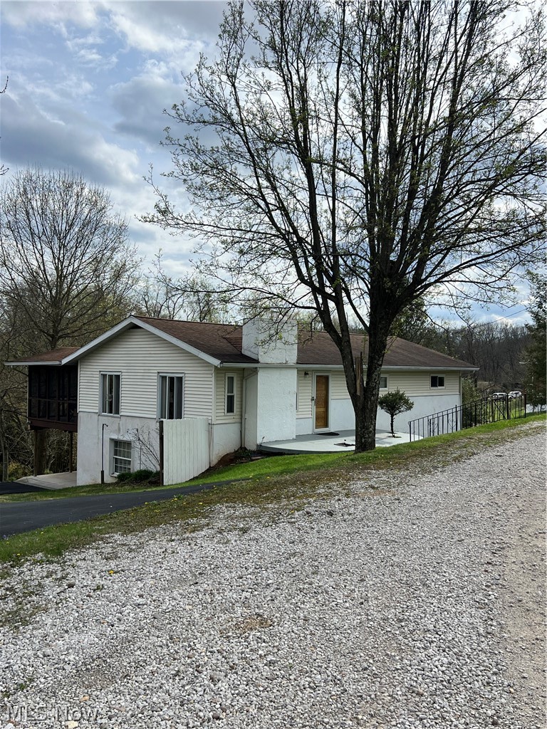 63 Terrace Drive, Washington, WV - Photo 3