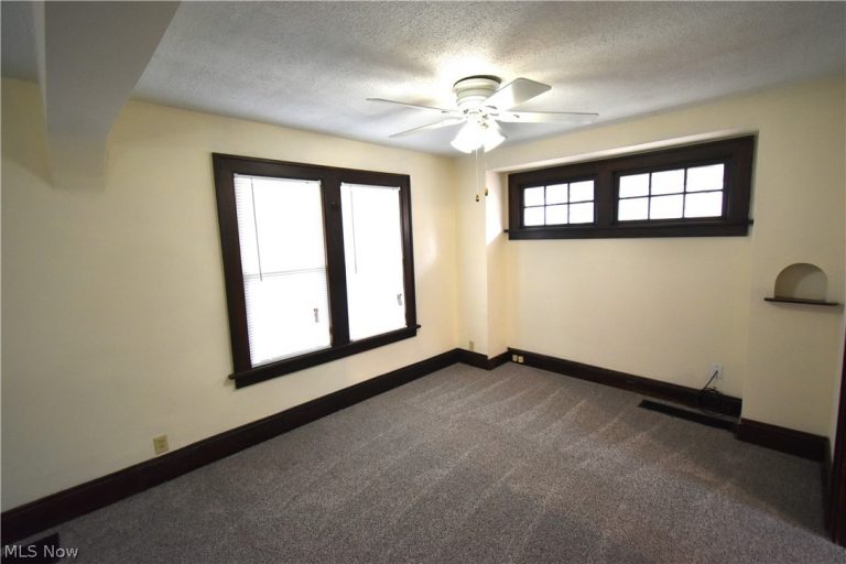 3885 135th Street, Cleveland, OH - Photo 6