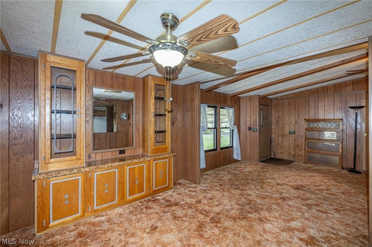 46 Sycamore, Olmsted Twp, OH - Photo 8