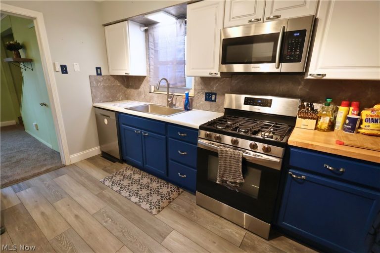 842 Grant Avenue, Cuyahoga Falls, OH - Photo 5