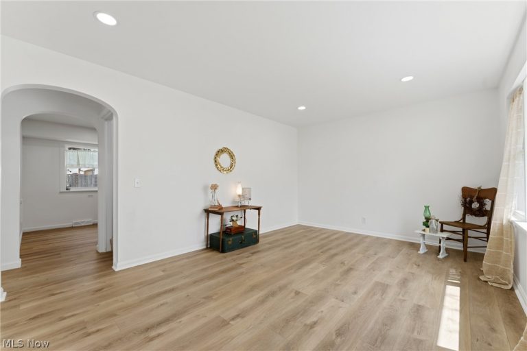 4871 15th Street, Canton, OH - Photo 3