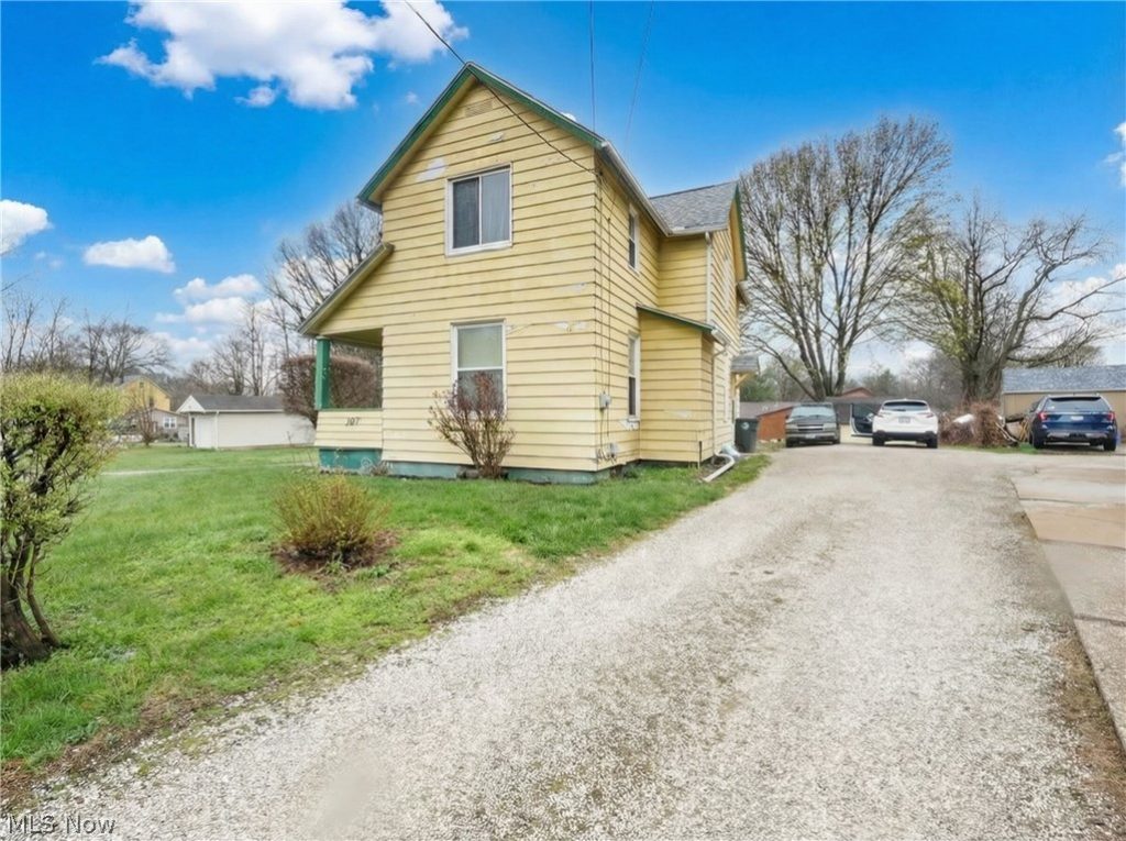 307 Glenwood Avenue, Akron, OH
