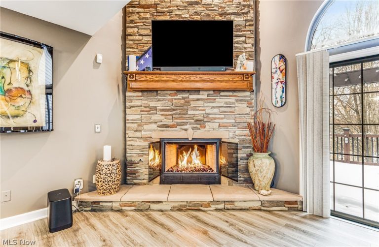 4032 Saint Andrews Court #1, Canfield, OH - Photo 4