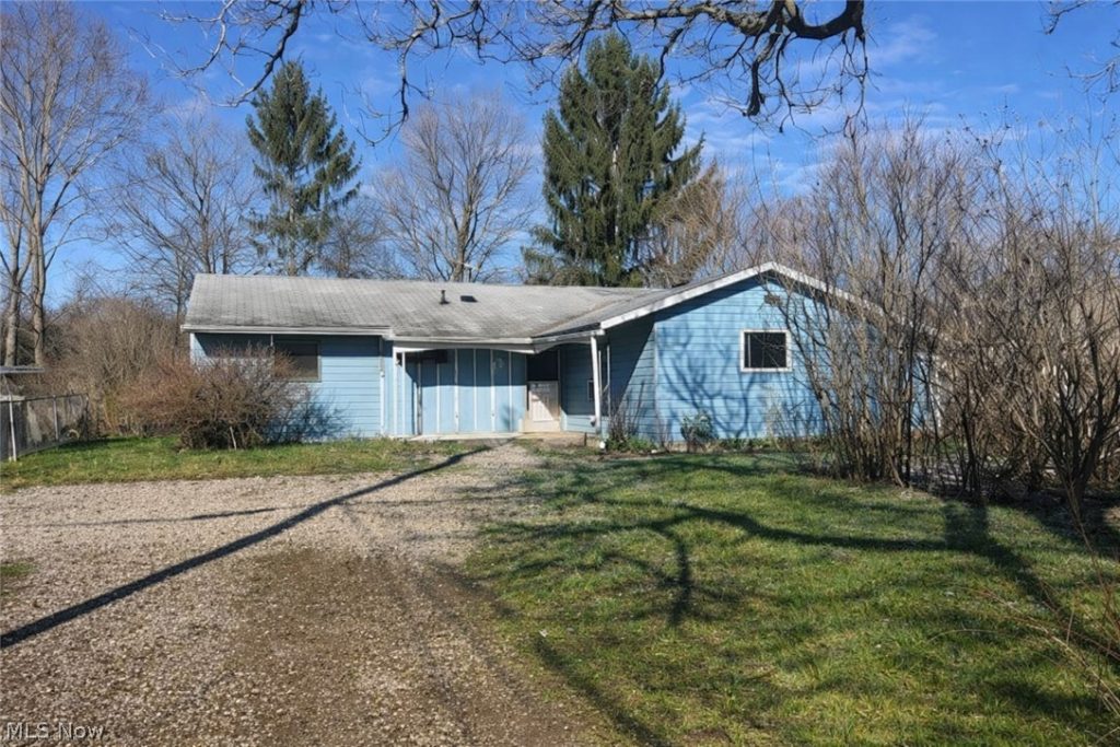 10333 Wentworth Street, Streetsboro, OH