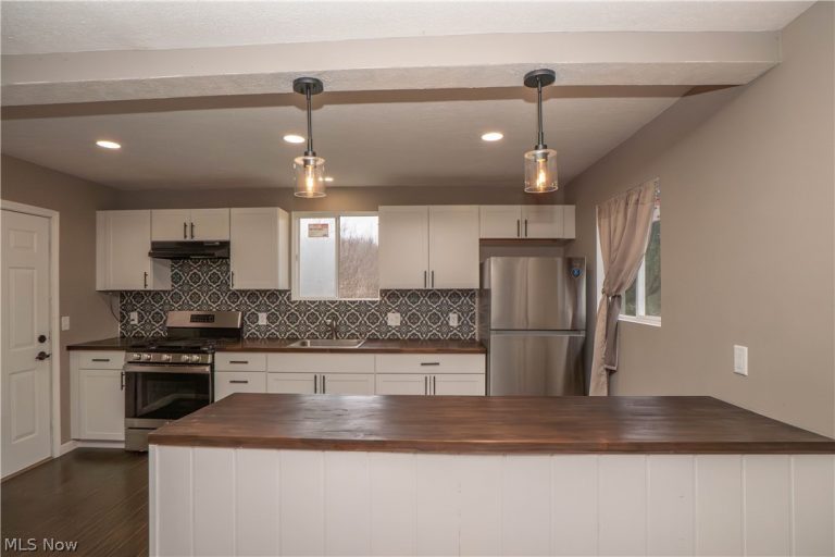 318 Elmport Avenue, Canton, OH - Photo 6