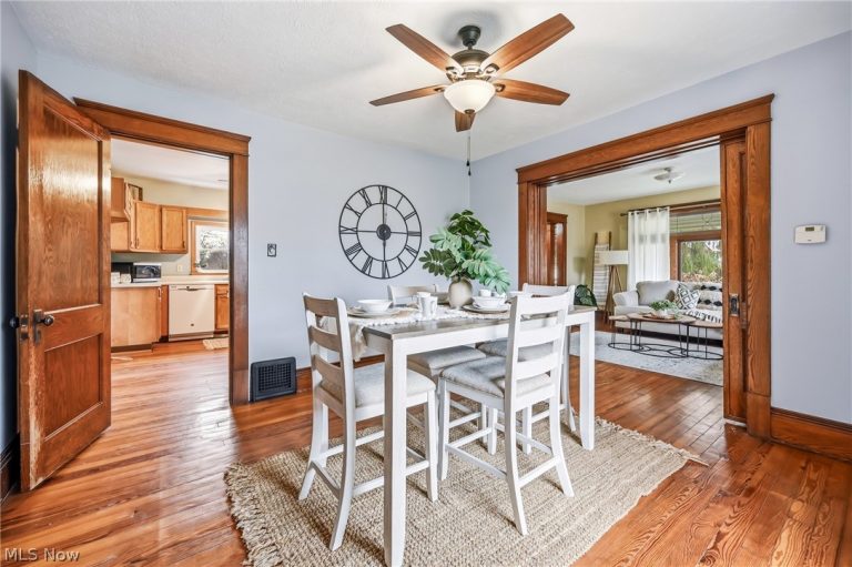 8539 Schubert Avenue, Alliance, OH - Photo 3