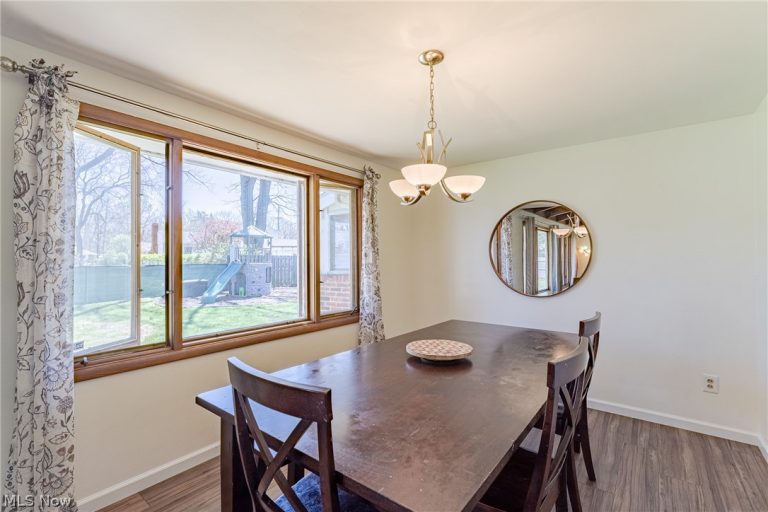 7483 Carole Drive, Mentor, OH - Photo 6