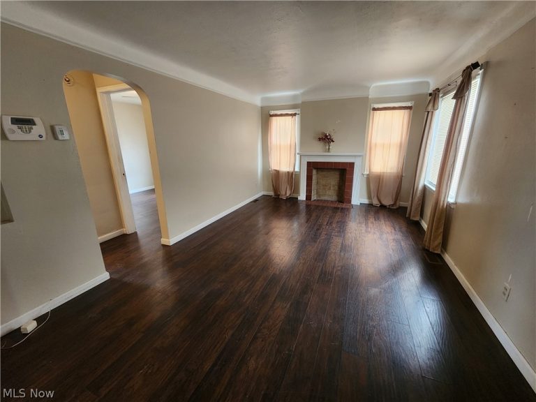 1517 Larchmont Road, Cleveland, OH - Photo 5