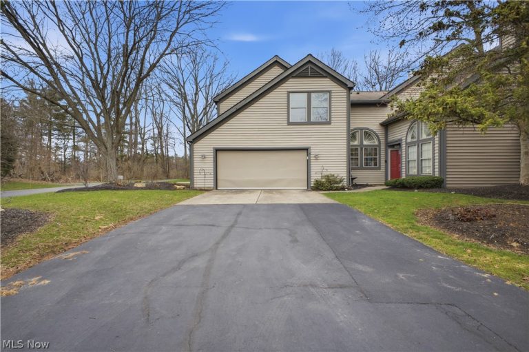 424 Bayshore Drive #3, Columbiana, OH - Photo 3