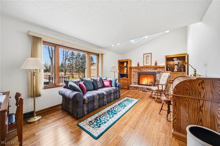 9602 LaSalle Lane, Mentor, OH - Photo 5