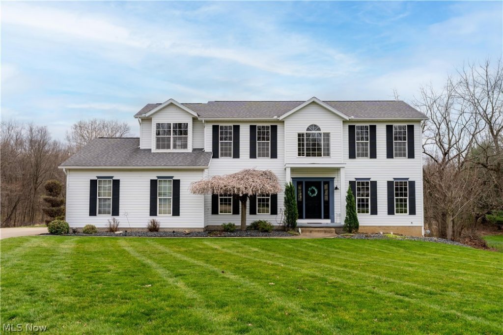 6962 Maple Glen Avenue, North Canton, OH