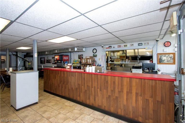 141 Bever Street, Wooster, OH - Photo 4