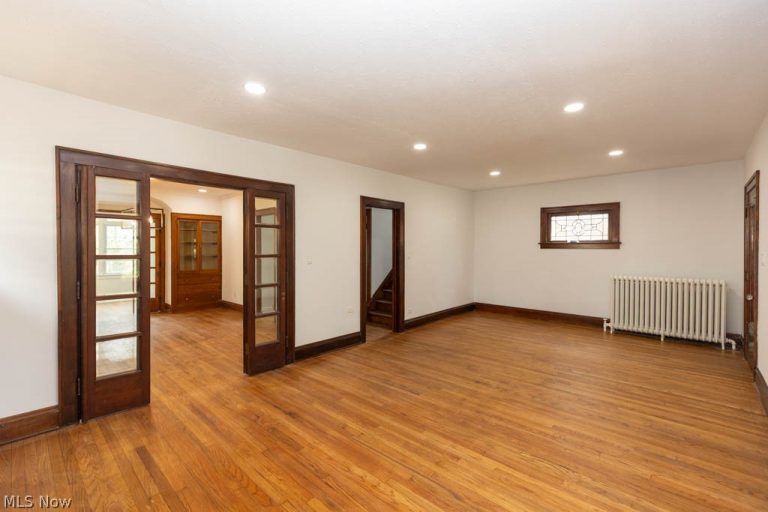 3115 Essex Road, Cleveland Heights, OH - Photo 8